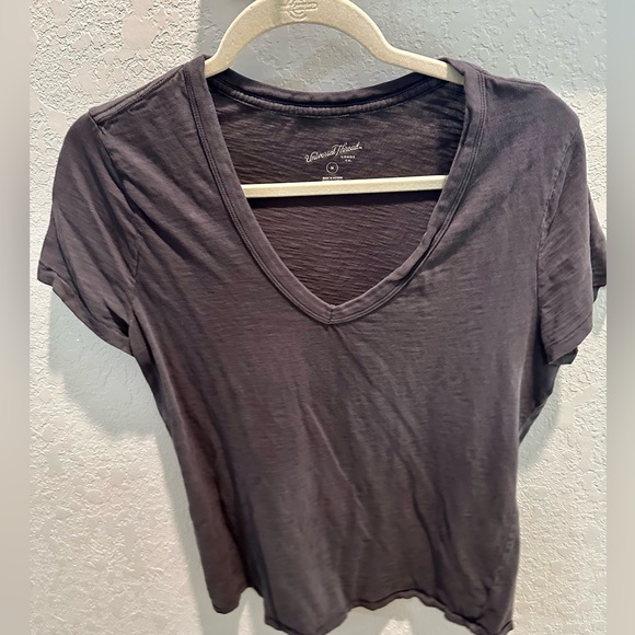 V-Neck Pocket Tee - Picture 2 of 3